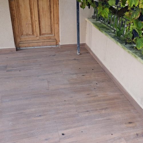 13FE7B5A-F7FB-4D25-8025-A20793F72787_1_105_c