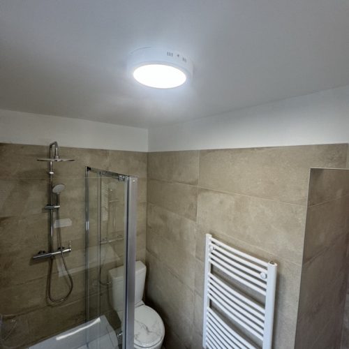 2AB9B0B8-6C96-4F6E-AFCE-EAFBD38F0DA7_1_105_c