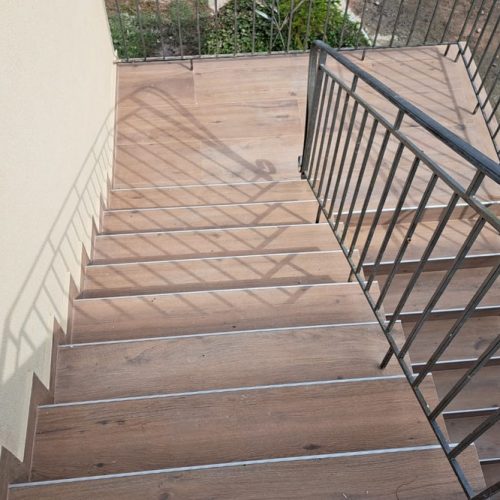 2BAD9301-F8F7-48DD-8171-853A800FFCAF_1_105_c