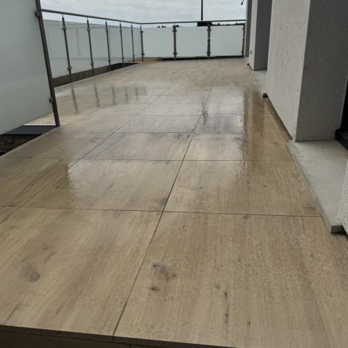 4566F66E-9C36-460D-A554-DEE92508AF69