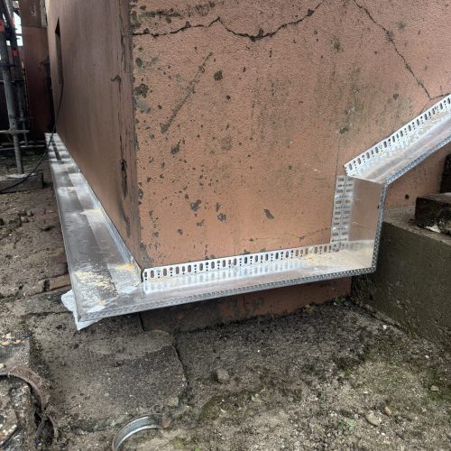 4D599775-A1E0-4935-8C9A-B51B492CA5B8