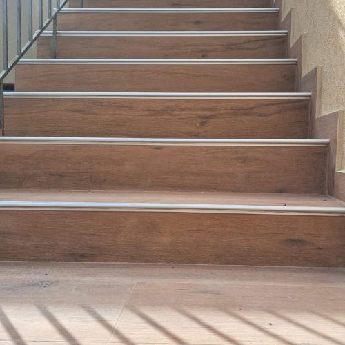 568F8017-ED5B-4F28-B9A5-08D9C3716ED1_1_105_c