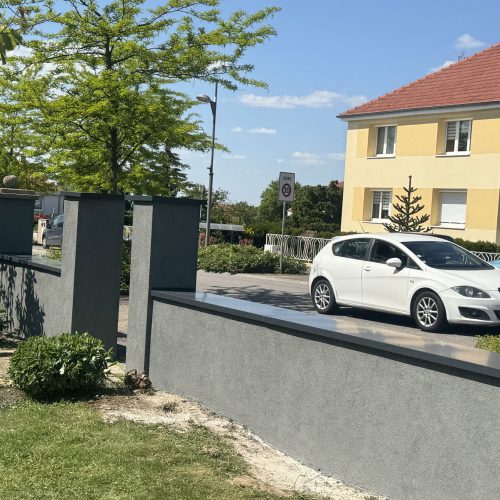 90ED54F9-E5D1-44C0-8314-77AC5F465E53