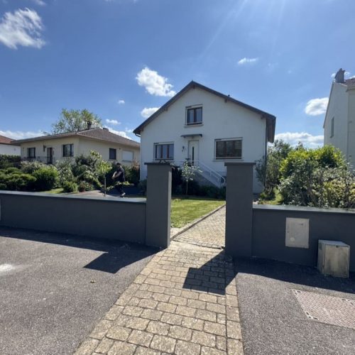 A5D2F8C4-6C4A-4D9D-89FD-E1D8F16A4432_1_105_c