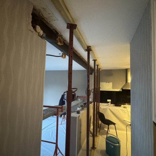 ACDF5BE8-1CA8-4B2F-B0EC-74AAC8B6D4B2_1_105_c