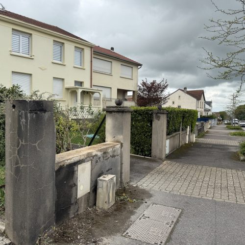 E5790CF4-2EA5-433C-B795-8C3D62C7D45C