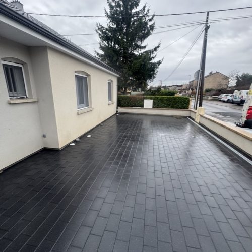 F8E38886-2CD9-4B0C-89D4-7B68577E4F83_1_105_c